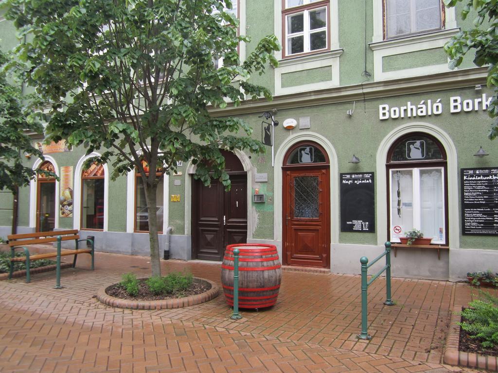 Galeria Apartman Szeged Eksteriør billede